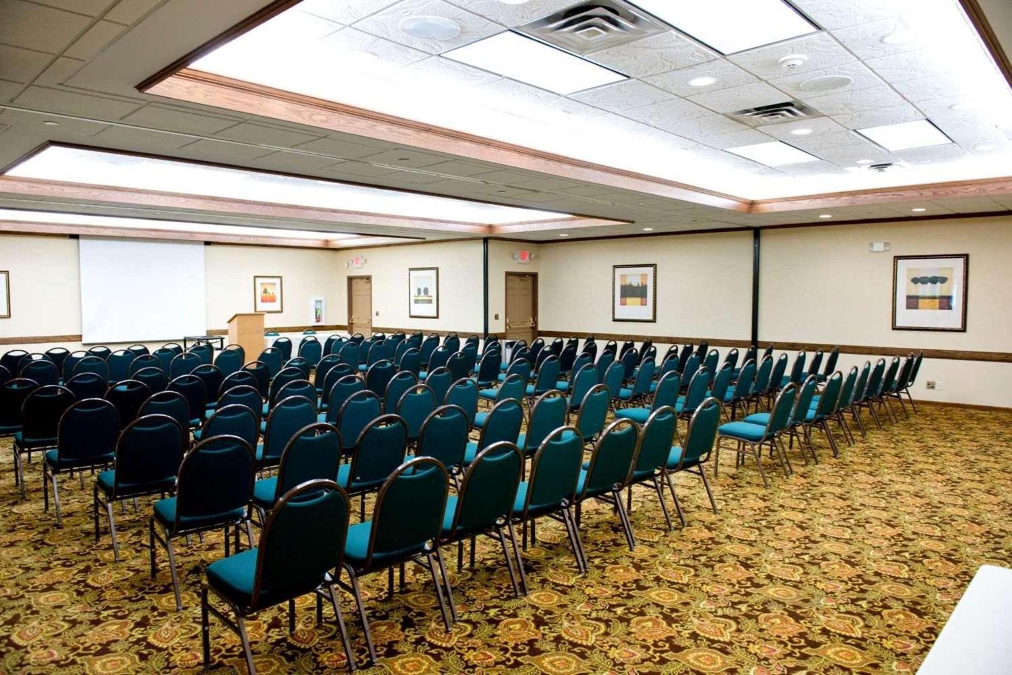 Country Inn & Suites By Radisson, Chanhassen, Mn Extérieur photo