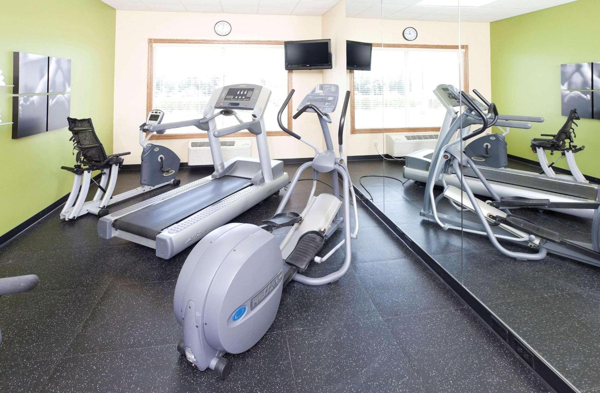 Country Inn & Suites By Radisson, Chanhassen, Mn Extérieur photo