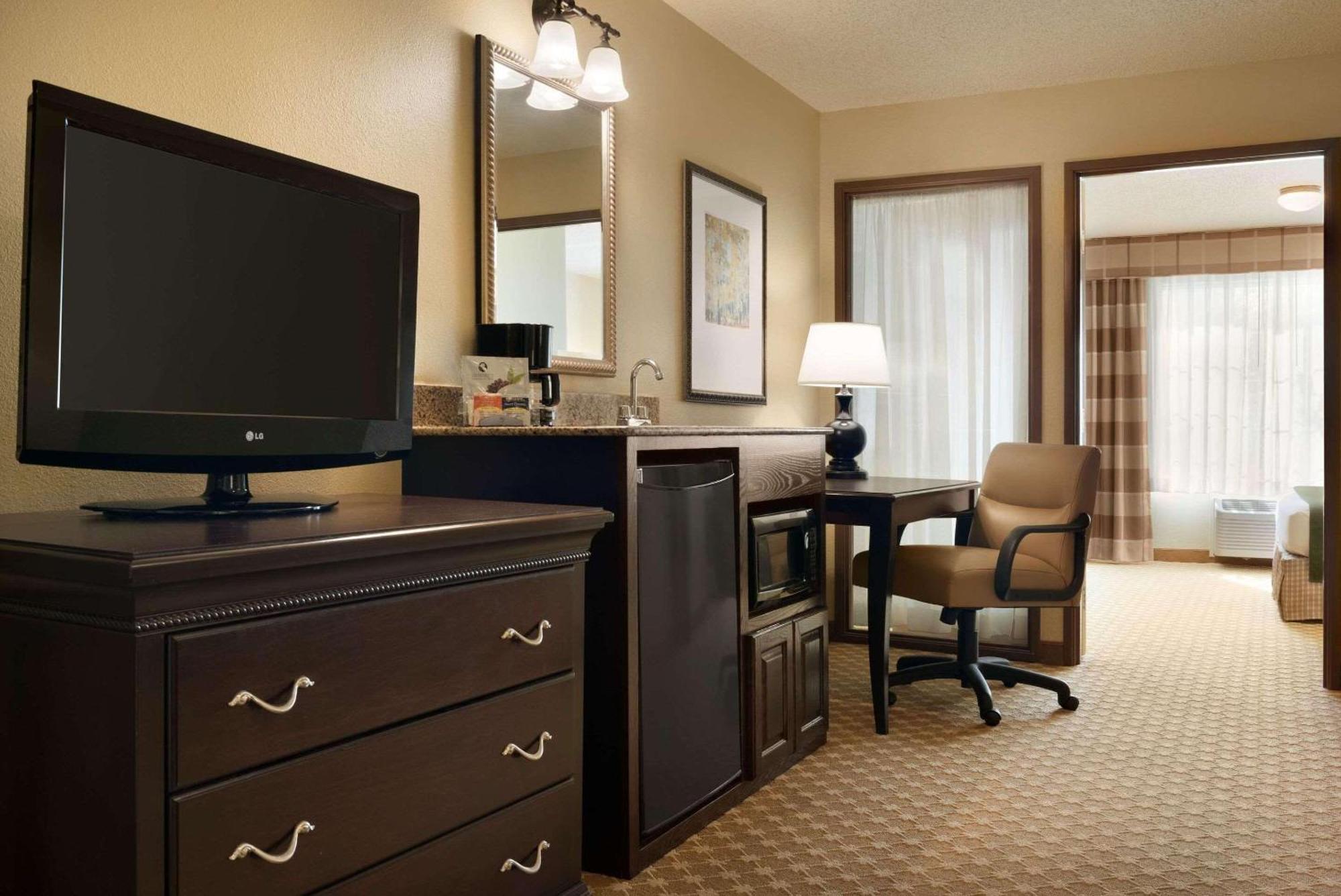 Country Inn & Suites By Radisson, Chanhassen, Mn Extérieur photo